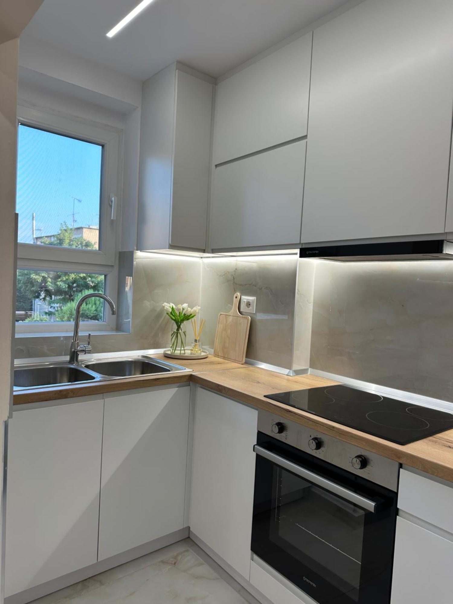 Appartamento Azure 4 *